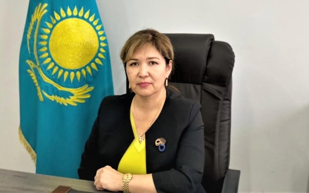 Мектеп директоры